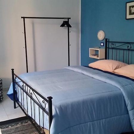 San Nicola Apartment Blu Napoli Bagian luar foto