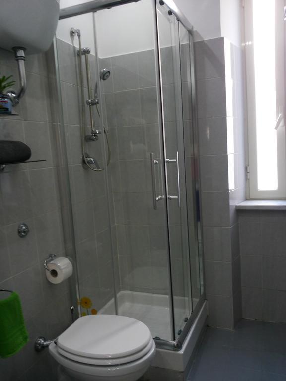 San Nicola Apartment Blu Napoli Bagian luar foto
