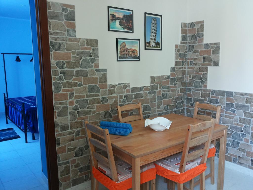San Nicola Apartment Blu Napoli Bagian luar foto